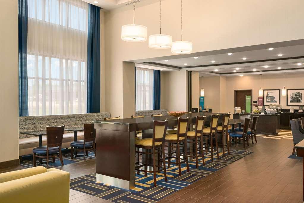 Hampton Inn&Suites - Lavonia, GA Restaurant photo